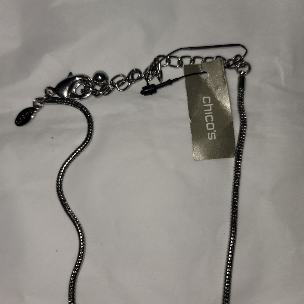 NWT Chico's Chandra Teardrop Pendant Necklace Rhinestone Bling 18" - Picture 4 of 4